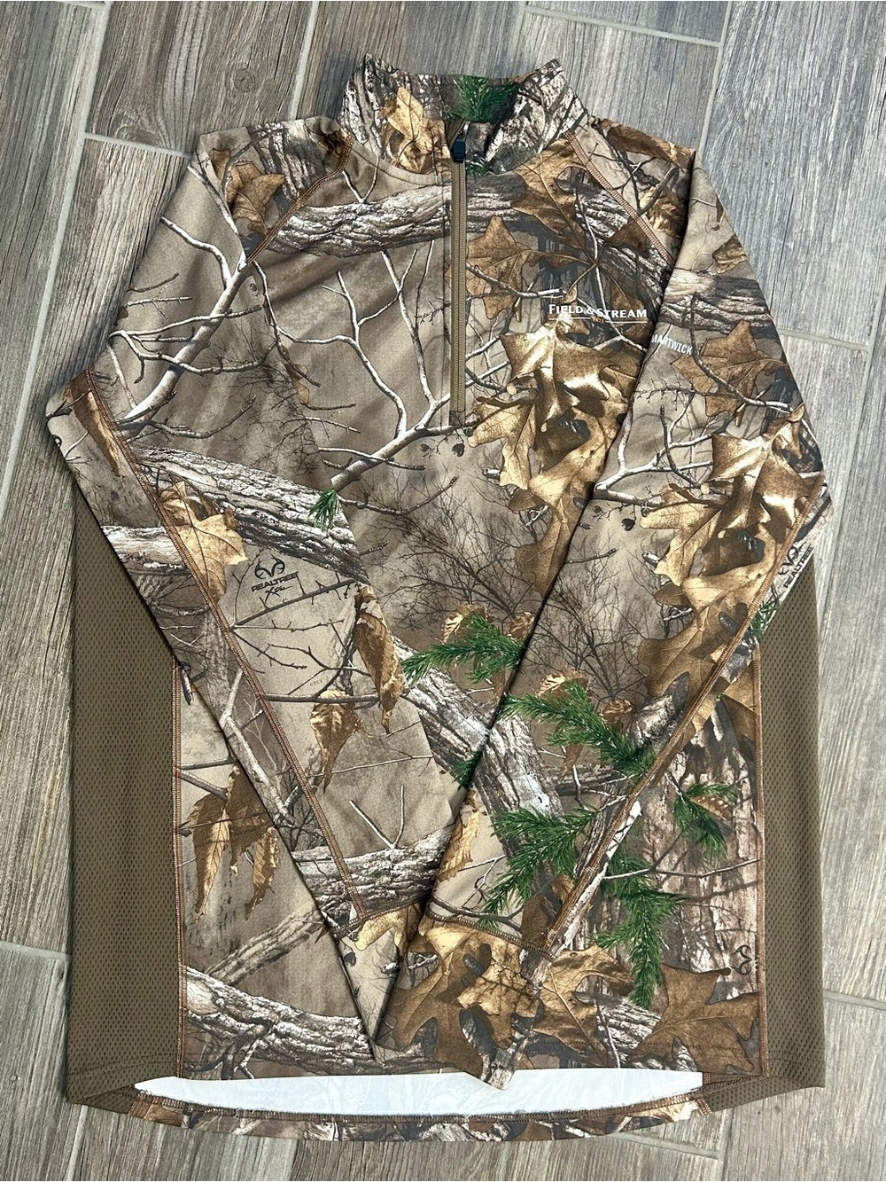 Field & Stream Realtree Camo Quarter Zip Pullover, Men’s Size Medium